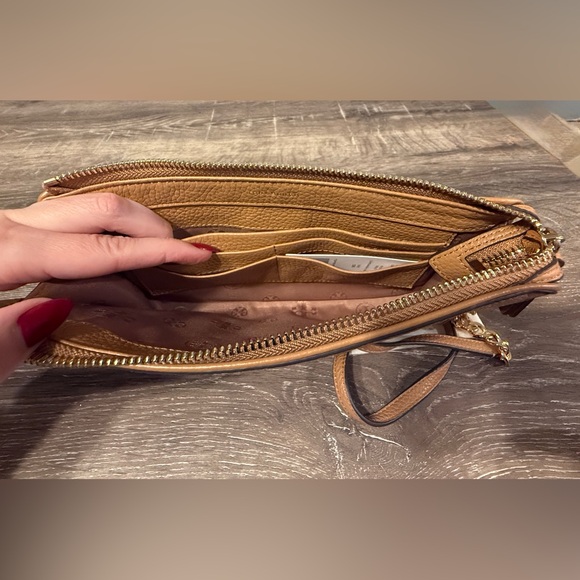 Tory Burch Carter Slim Crossbody, Tan - Picture 7 of 16